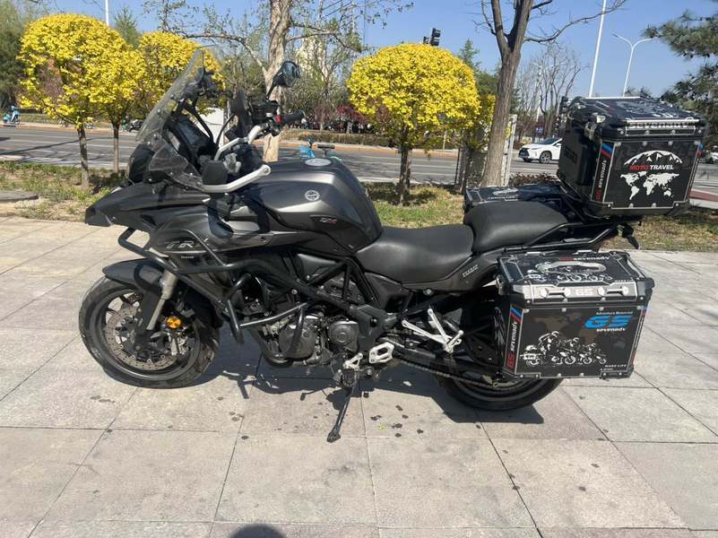 二手贝纳利金鹏 TRK502