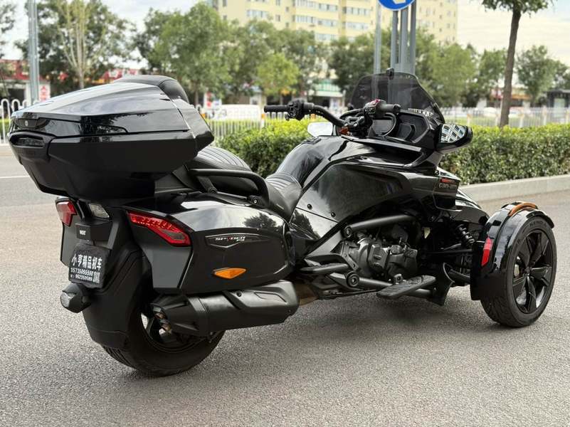 二手庞巴迪Spyder F3 
