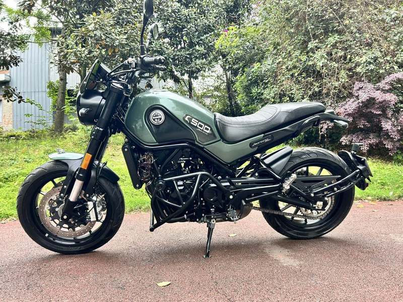 二手贝纳利幼狮 Leoncino 500