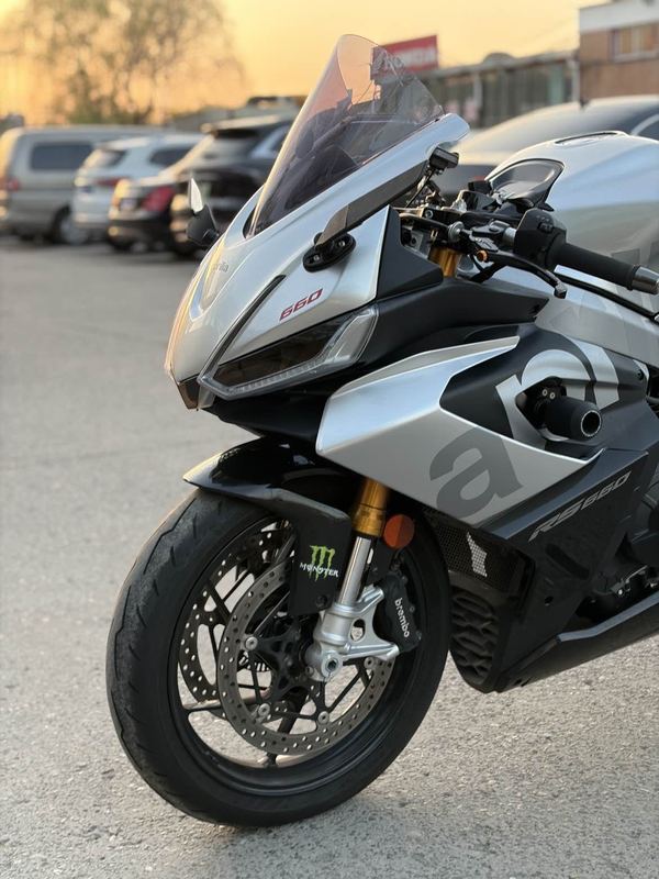 二手阿普利亚RS 660 