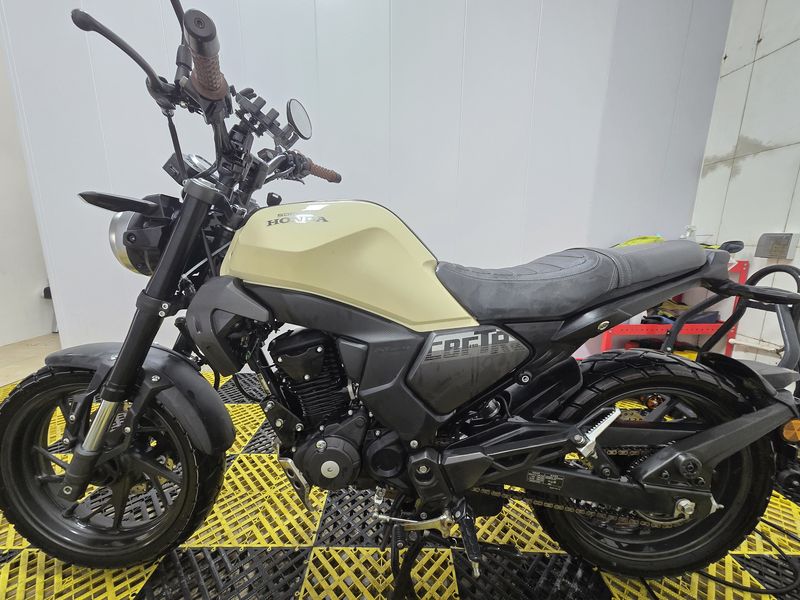 二手新大洲本田CBF190TR