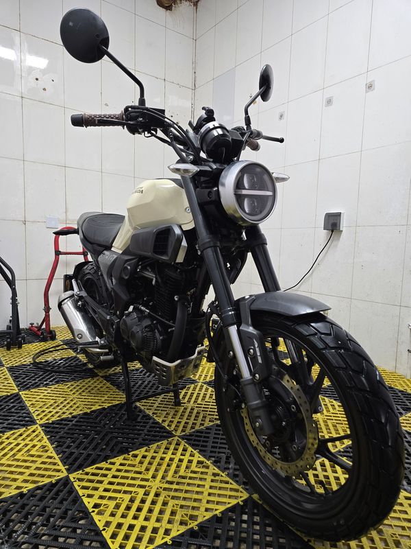 二手新大洲本田CBF190TR