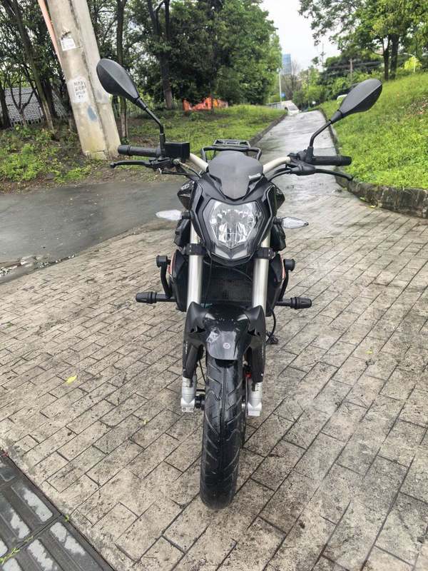 二手贝纳利红宝龙 TNT150i