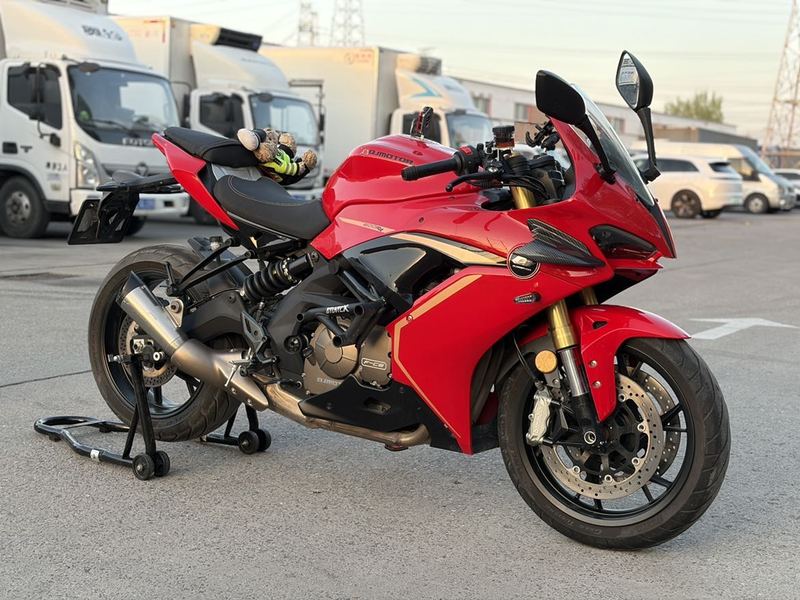 二手QJMOTOR赛600
