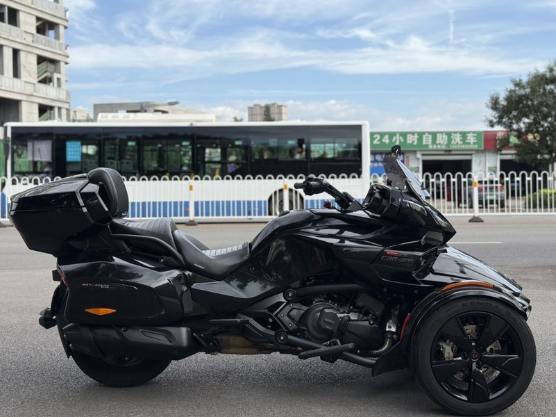 二手庞巴迪Spyder F3 