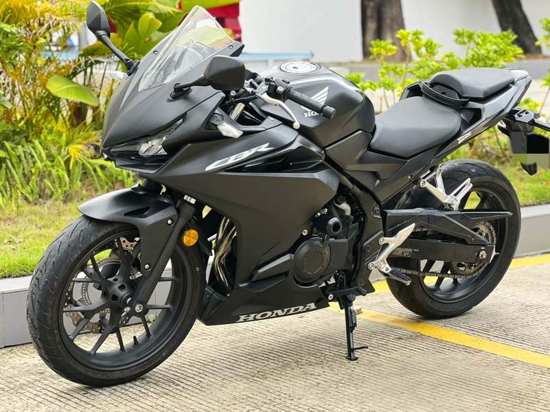二手本田CBR400R