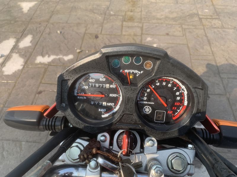 二手建设雅马哈天剑YBR150