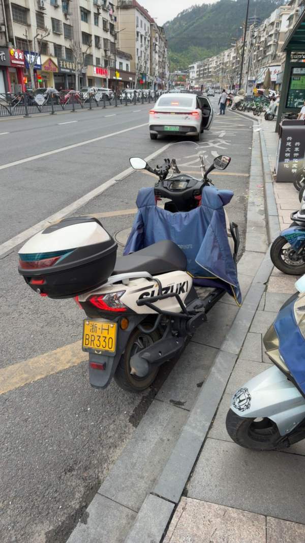 二手济南铃木UY125