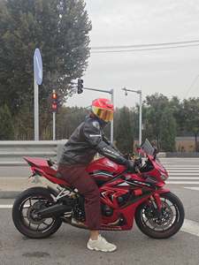 二手本田CBR650R