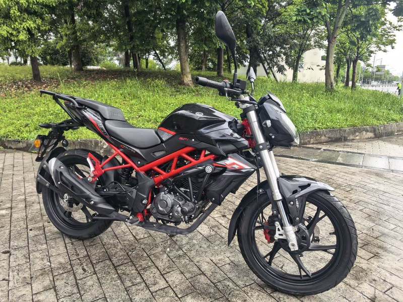 二手贝纳利红宝龙 TNT150i