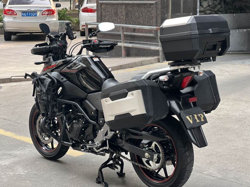 二手豪爵铃木DL250