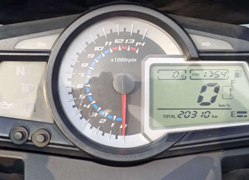 二手贝纳利蓝宝龙 BN302S