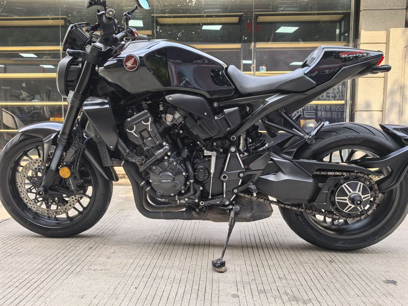 二手本田CB1000R