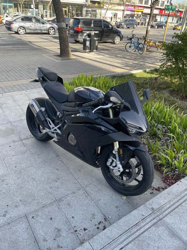 二手张雪机车500RR