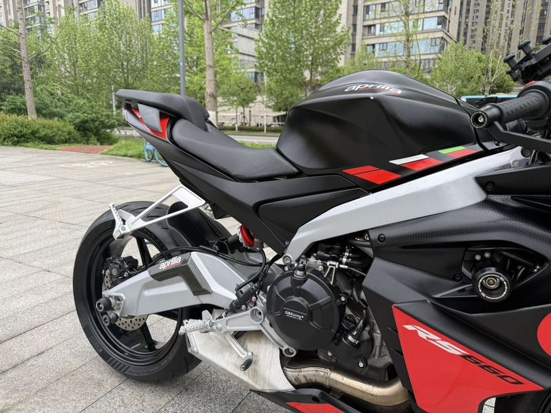 二手阿普利亚RS 660 