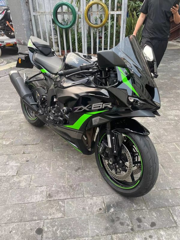 二手川崎Ninja ZX-6R 