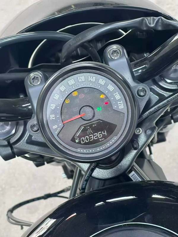 二手哈雷戴维森Nightster