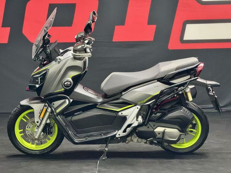 二手QJMOTOR鸿150ADV