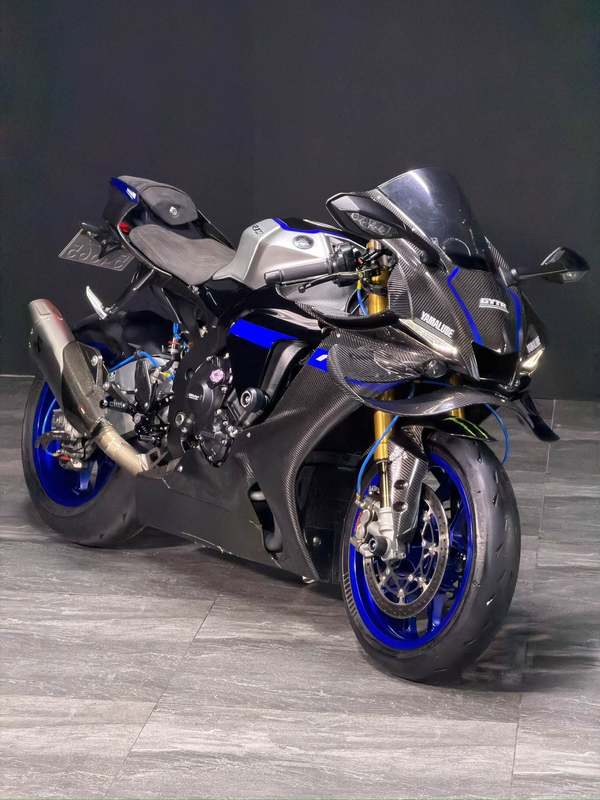 二手雅马哈YZF-R1