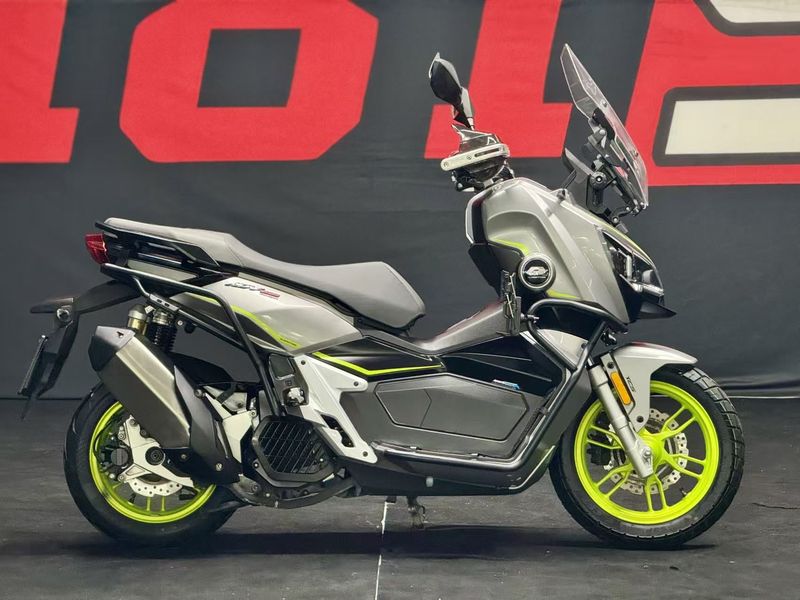 二手QJMOTOR鸿150ADV