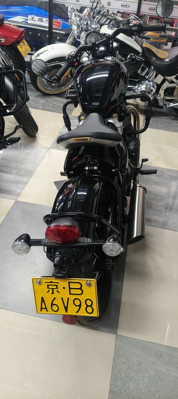 二手凯旋Bonneville Bobber