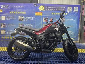 二手贝纳利幼狮 Leoncino 250