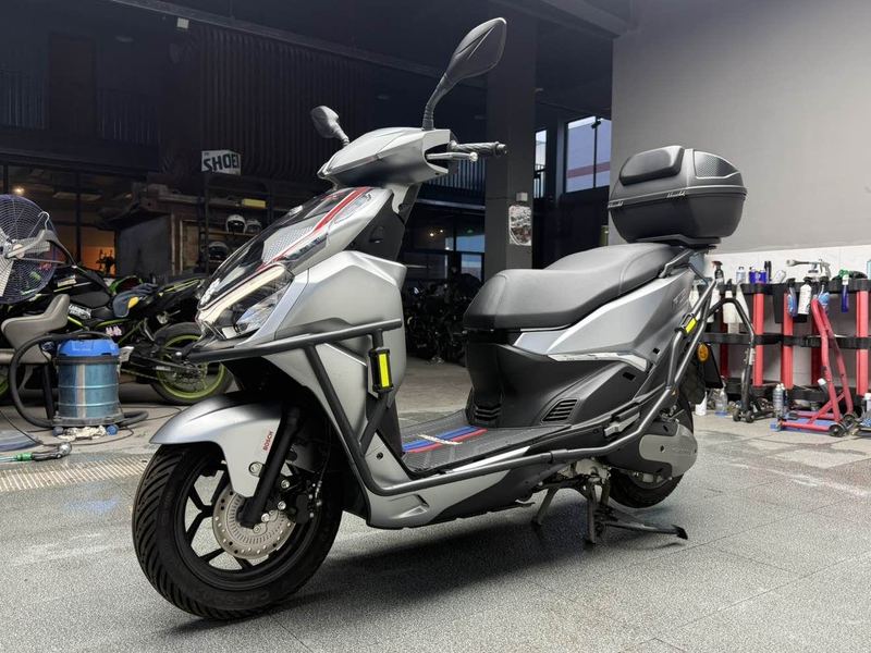 二手QJMOTOR鸿150RS