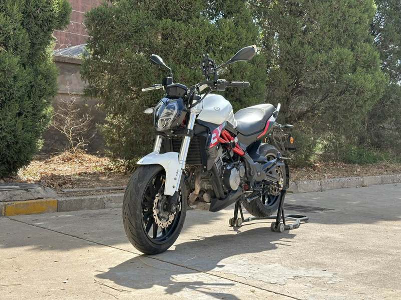 二手贝纳利蓝宝龙 BN302S