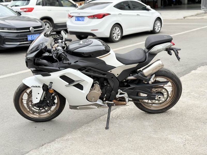 二手春风500SR VOOM