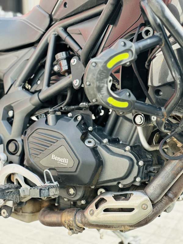 二手贝纳利金鹏 TRK502