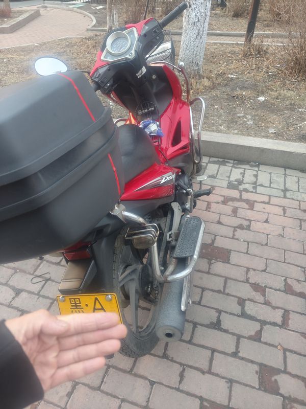 二手五羊本田凯影125