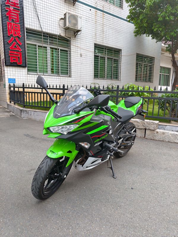 二手川崎Ninja 400