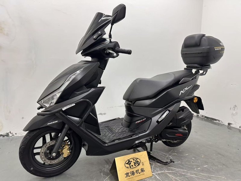 二手五羊本田NX125