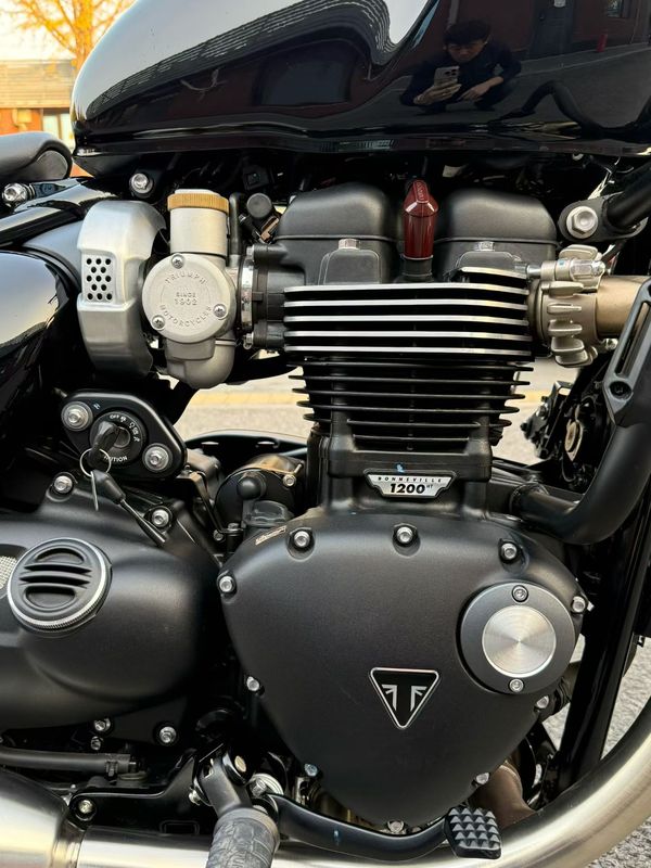 二手凯旋Bonneville Bobber