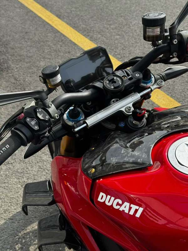 二手杜卡迪Street Fighter V4