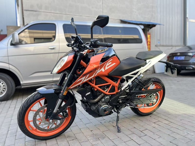 二手KTMR2R390 Duke