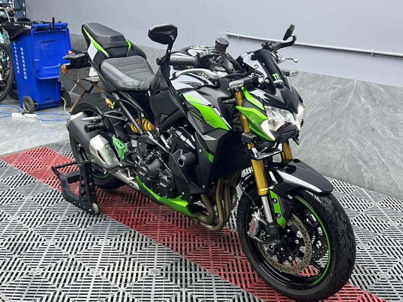 二手川崎Z900