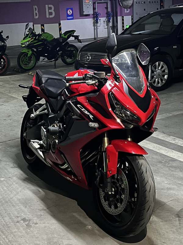 二手本田CBR650R