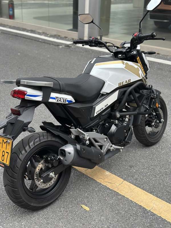 二手春风ST狒狒