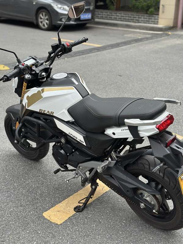 二手春风ST狒狒