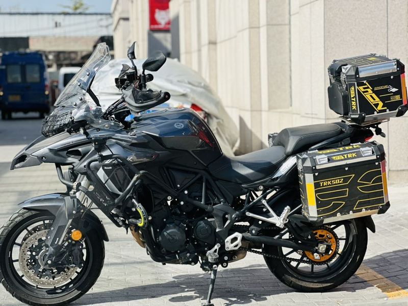二手贝纳利金鹏 TRK502