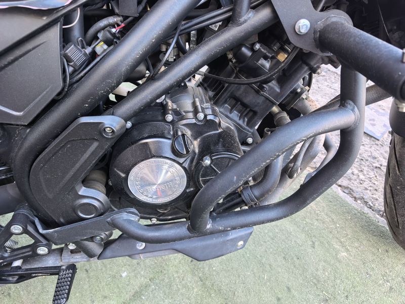 二手贝纳利幼狮 Leoncino 150