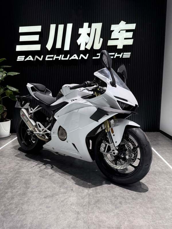 二手张雪机车500RR