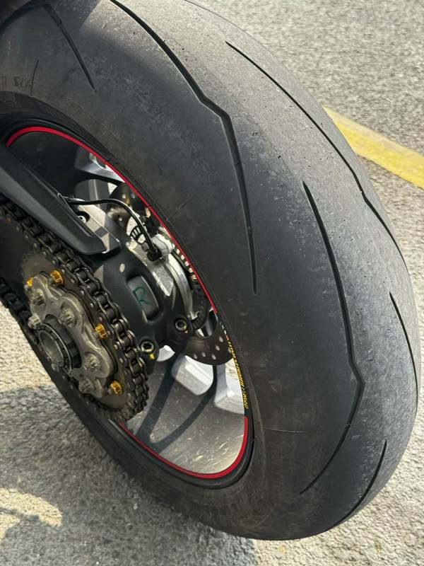 二手杜卡迪Street Fighter V4