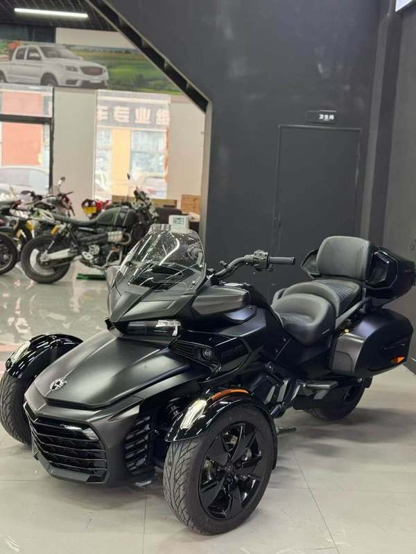 二手庞巴迪Spyder F3 