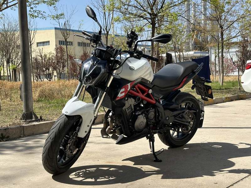 二手贝纳利蓝宝龙 BN302S