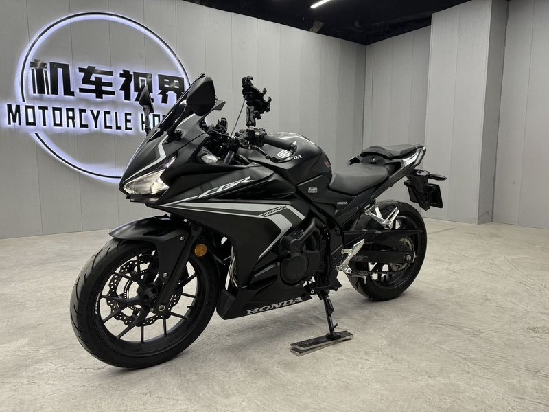 二手本田CBR400R