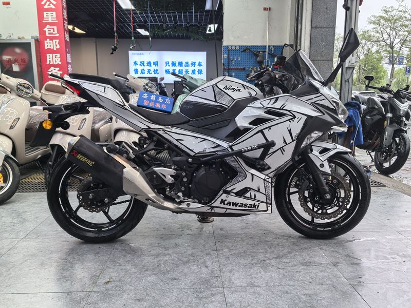 二手川崎Ninja 400