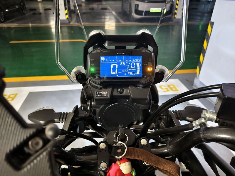 二手豪爵铃木DL250