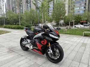 二手阿普利亚RS 660 